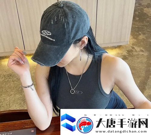 69美女直播-網(wǎng)友：感受魅力與活力的完美結(jié)合-心動不已！